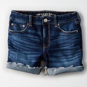 American Eagle Tomgirl Midi Sretch Denim Shorts